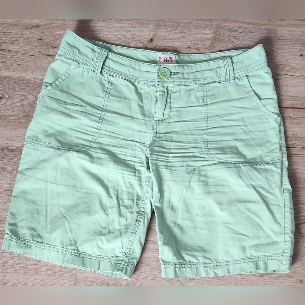 Mussimo Supply Co. Womens Shorts Bermudas. Great Conf
